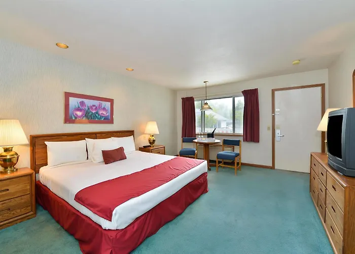 Travelodge By Wyndham Mackinaw City