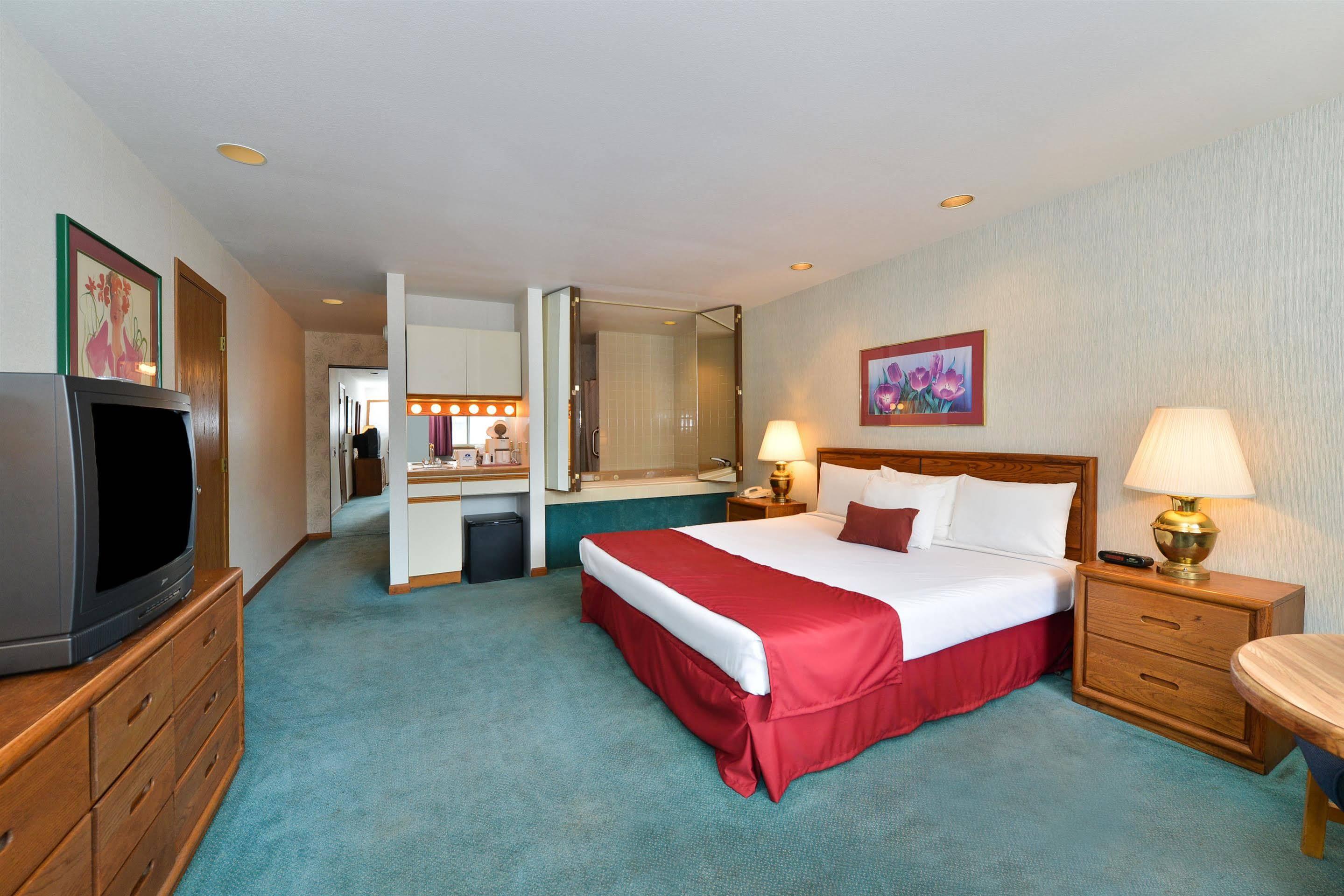 Travelodge By Wyndham Mackinaw 2* Mackinaw City