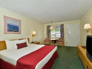 Travelodge By Wyndham Mackinaw Mackinaw City