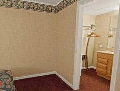 Travelodge By Wyndham Mackinaw Motel Mackinaw City