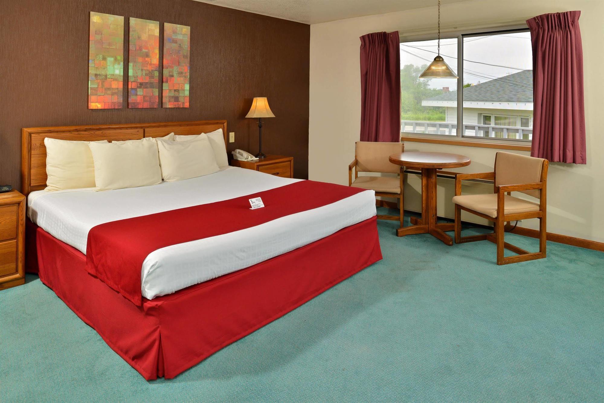 Travelodge By Wyndham Mackinaw 2* Mackinaw City