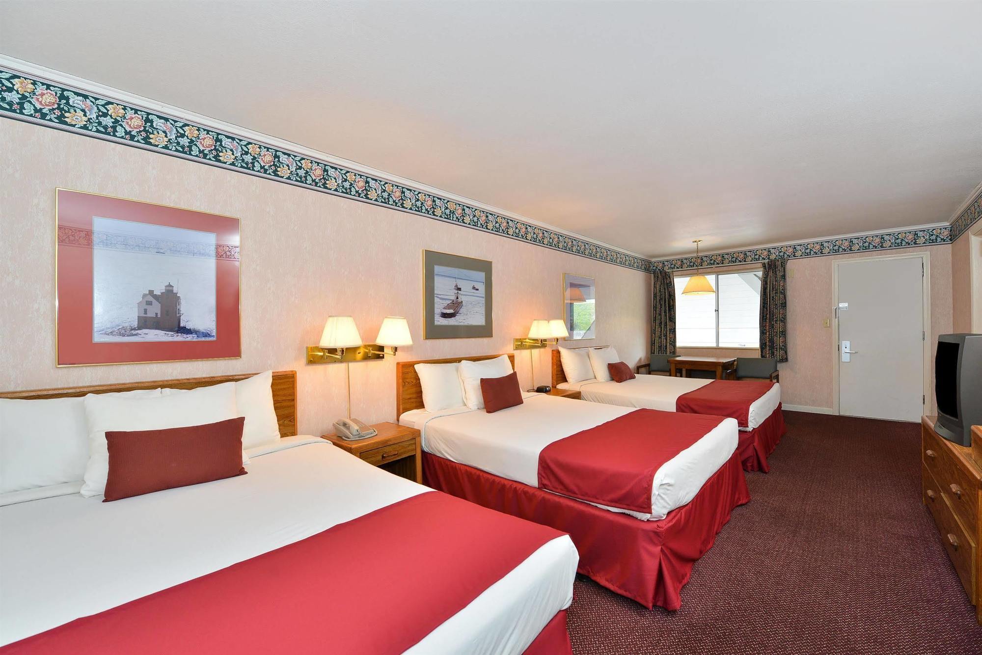 Motel Travelodge By Wyndham Mackinaw