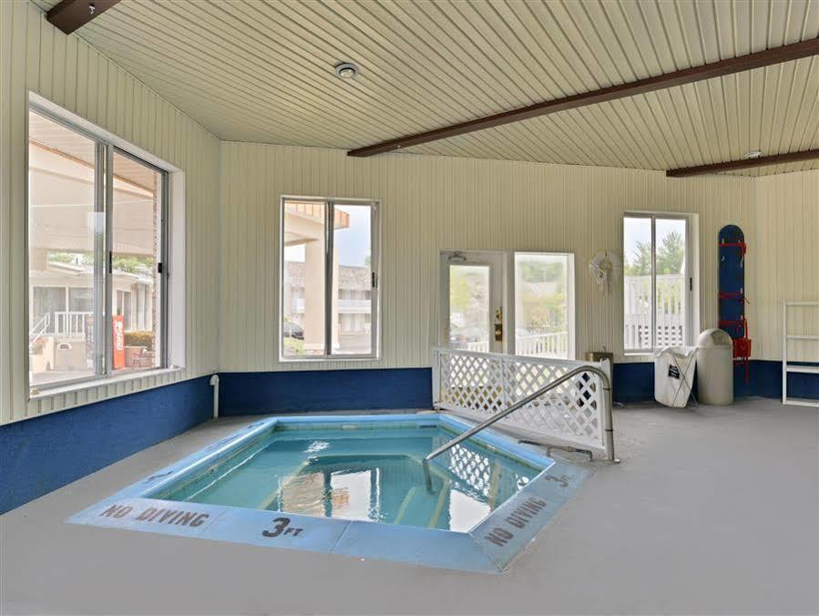 Motel Travelodge By Wyndham Mackinaw